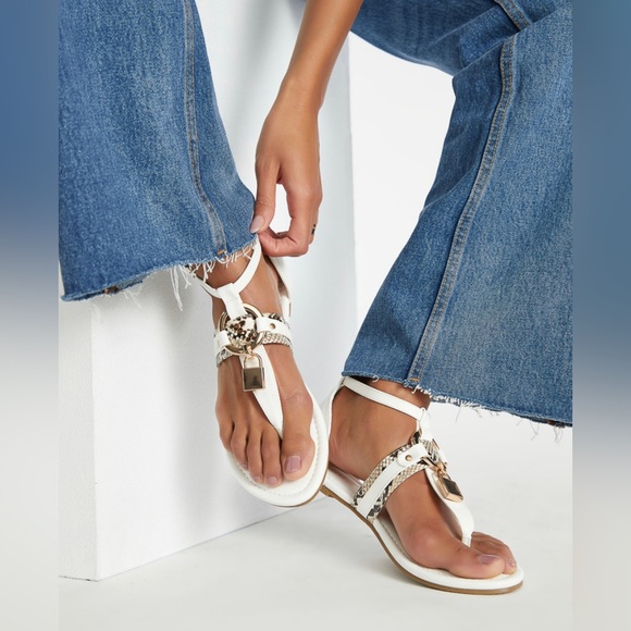 Shoe Dazzle Shoes - ShoeDazzle White Sandals